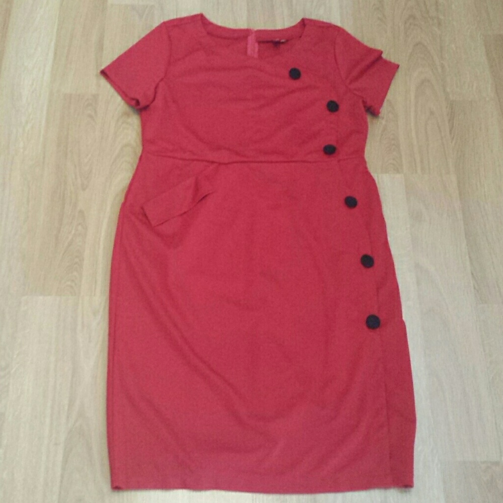 Pretty Knee Length Red Dress